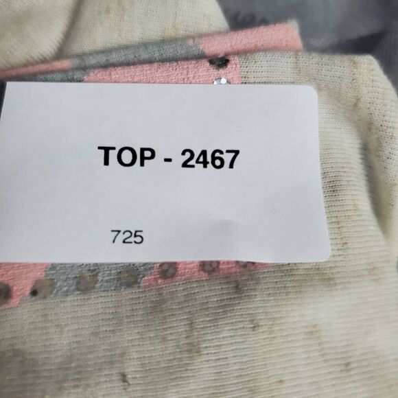 Vanity Women’s Racerback Tank Top Medium Ivory Lace Back Cross Graphic - Picture 6 of 6